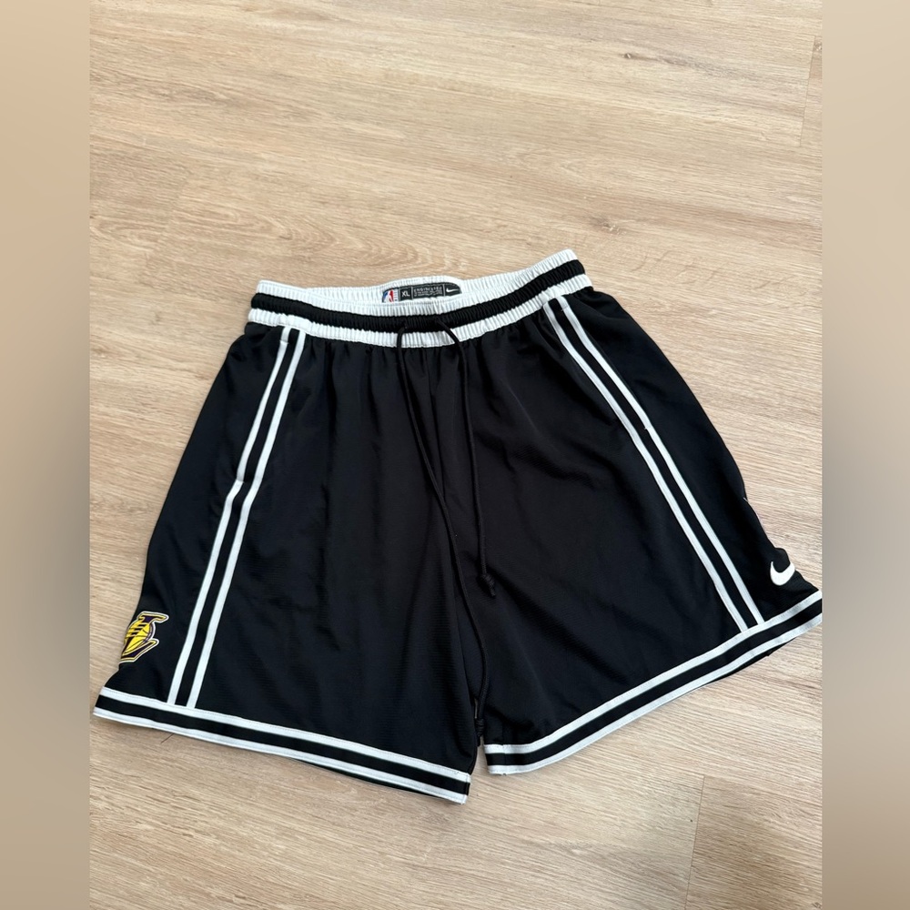 Men’s Lakers Basketball shorts
